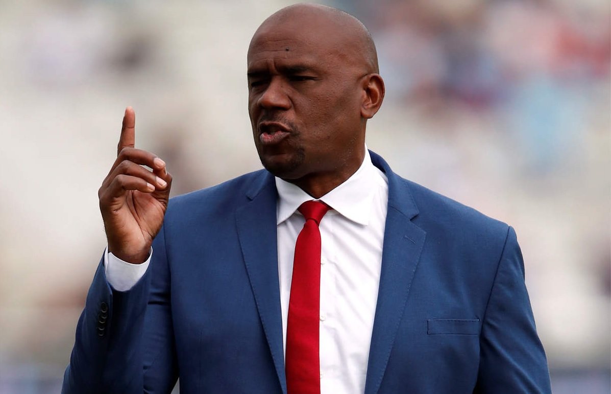 🚨 MASSIVE STATEMENT BY IAN BISHOP ON USMAN TARIQ BOWLING ACTION 🚨 

Ian Bishop Said 🗣

"Usman Tariq is taking 2 sec pause to deceive the batter deliberately before releasing the delivery and I don't know how it's fair. Icc should look into this matter as it's against their