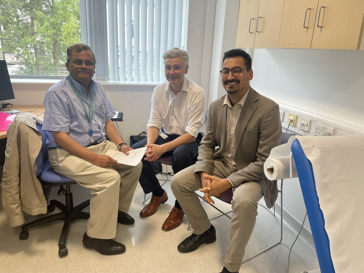 PAWSGIST tweet media