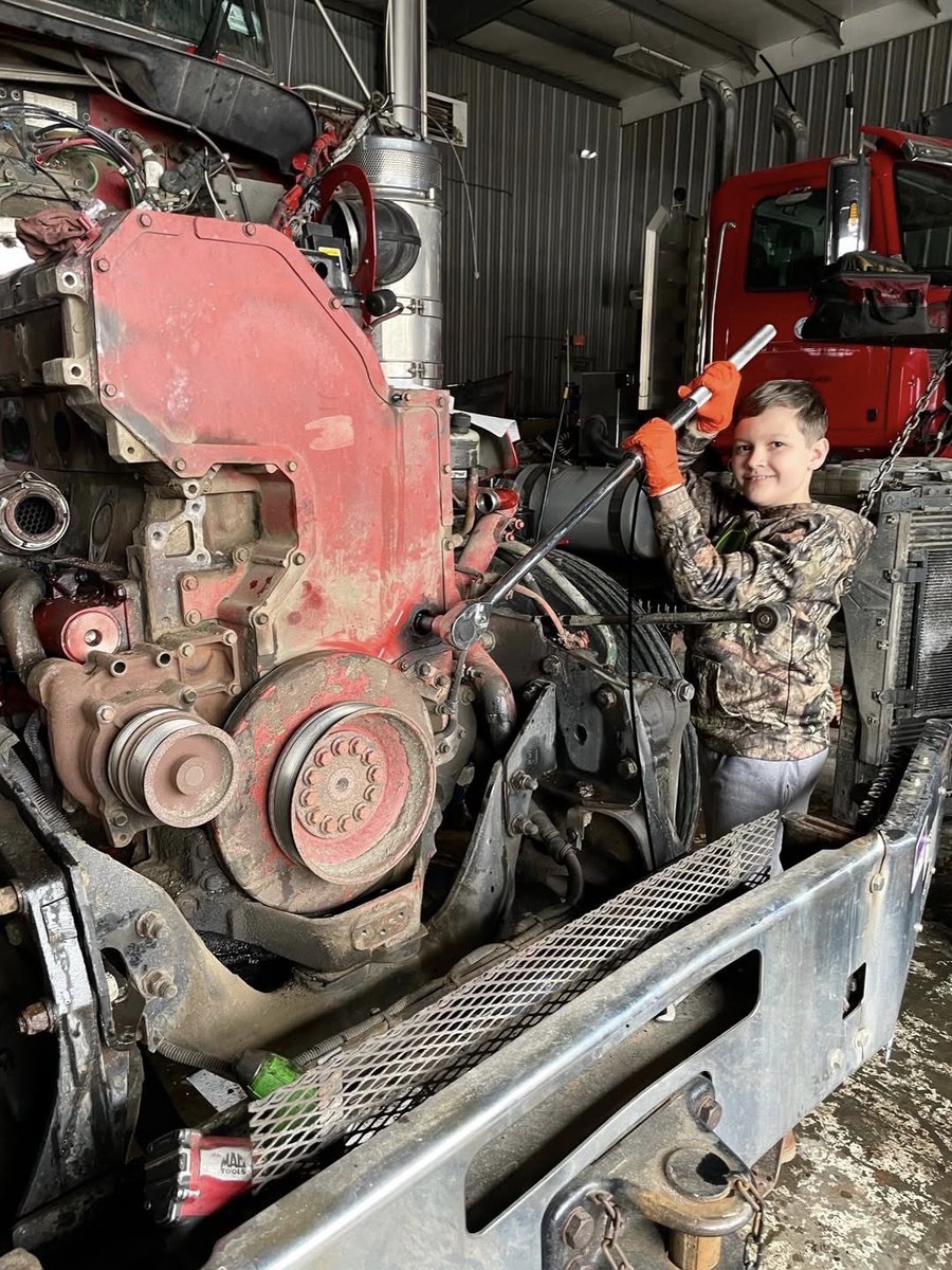 Mickayla VanBuren tweet media