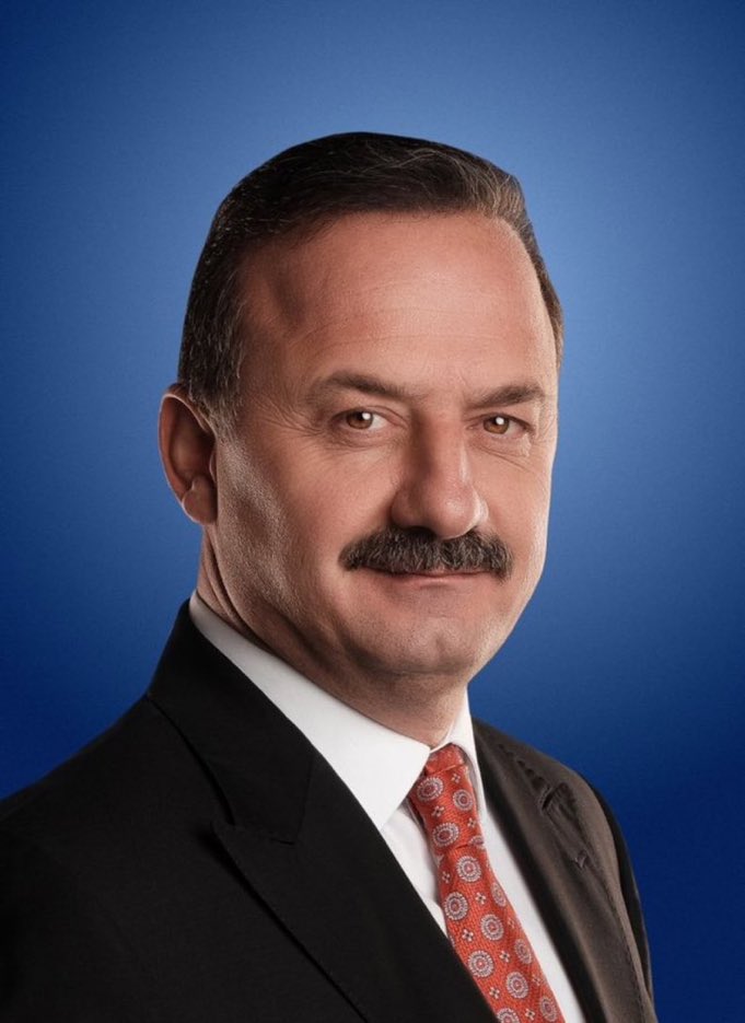 haberdedektif's tweet photo. Yavuz Ağıralioğlu Cumhurbaşkanı adayı olsa oy verir misiniz ?

A- EVET
B- HAYIR https://t.co/DvXCp4IB6G
