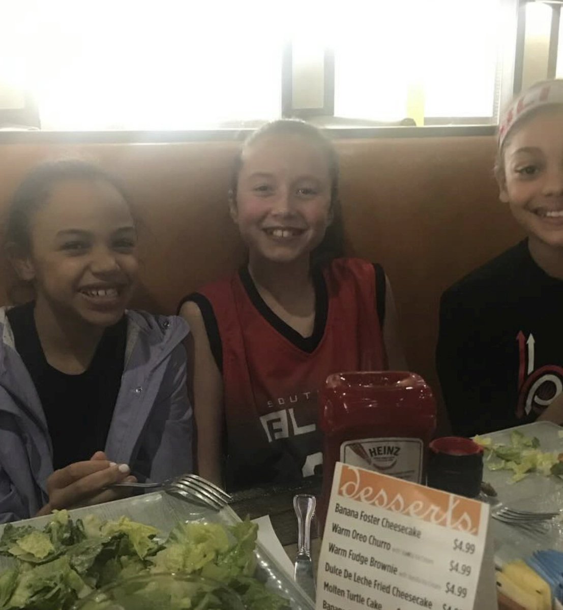 River Ridge Girls Basketball tweet media