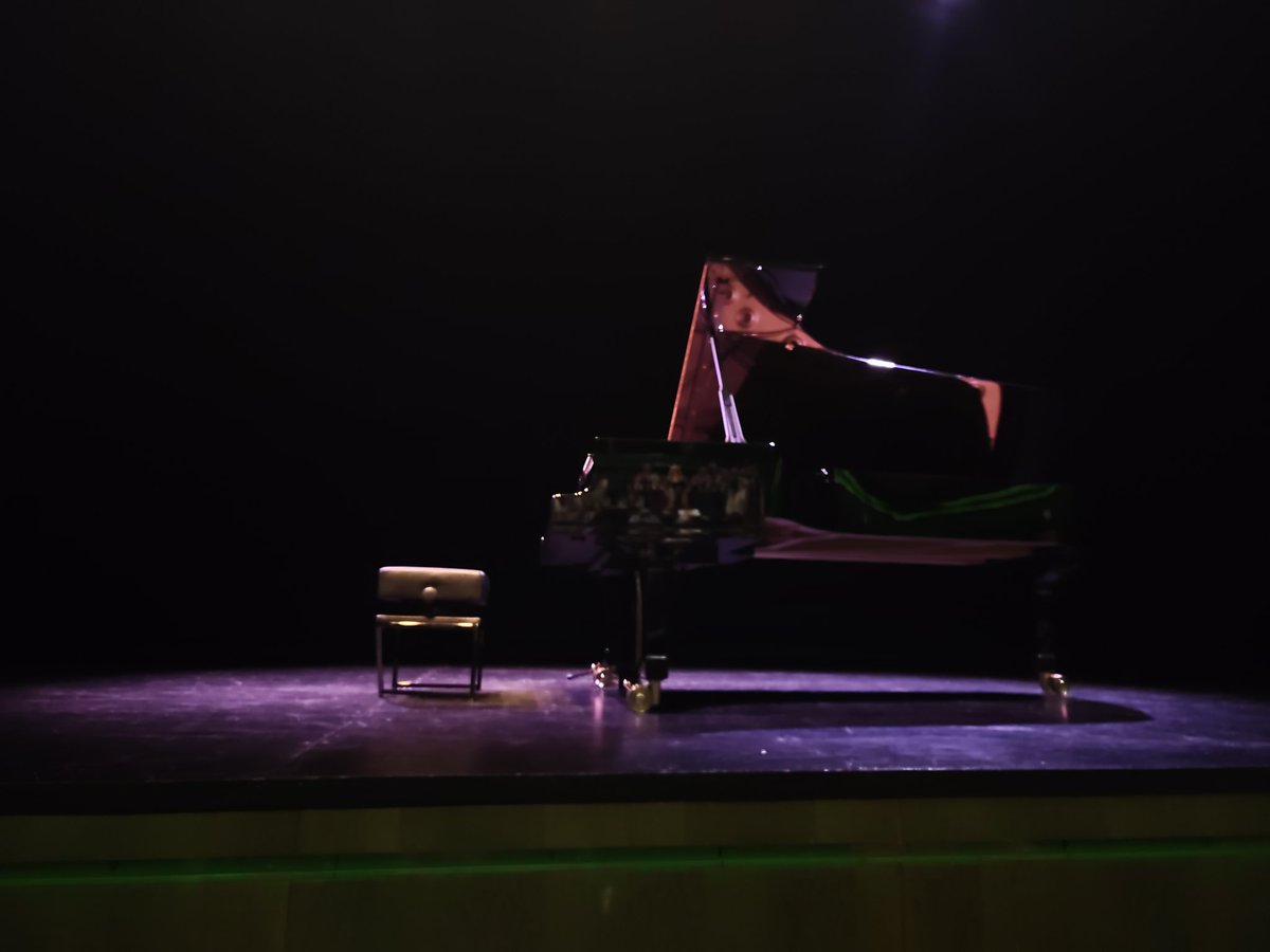 Javier Celaya tweet media