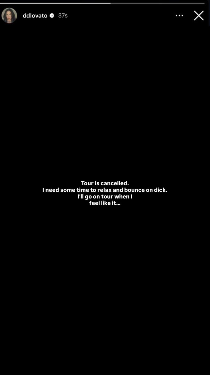 Demi via Instagram story (ddlovato)