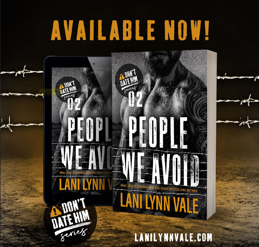 Red Cheeks Reads tweet media