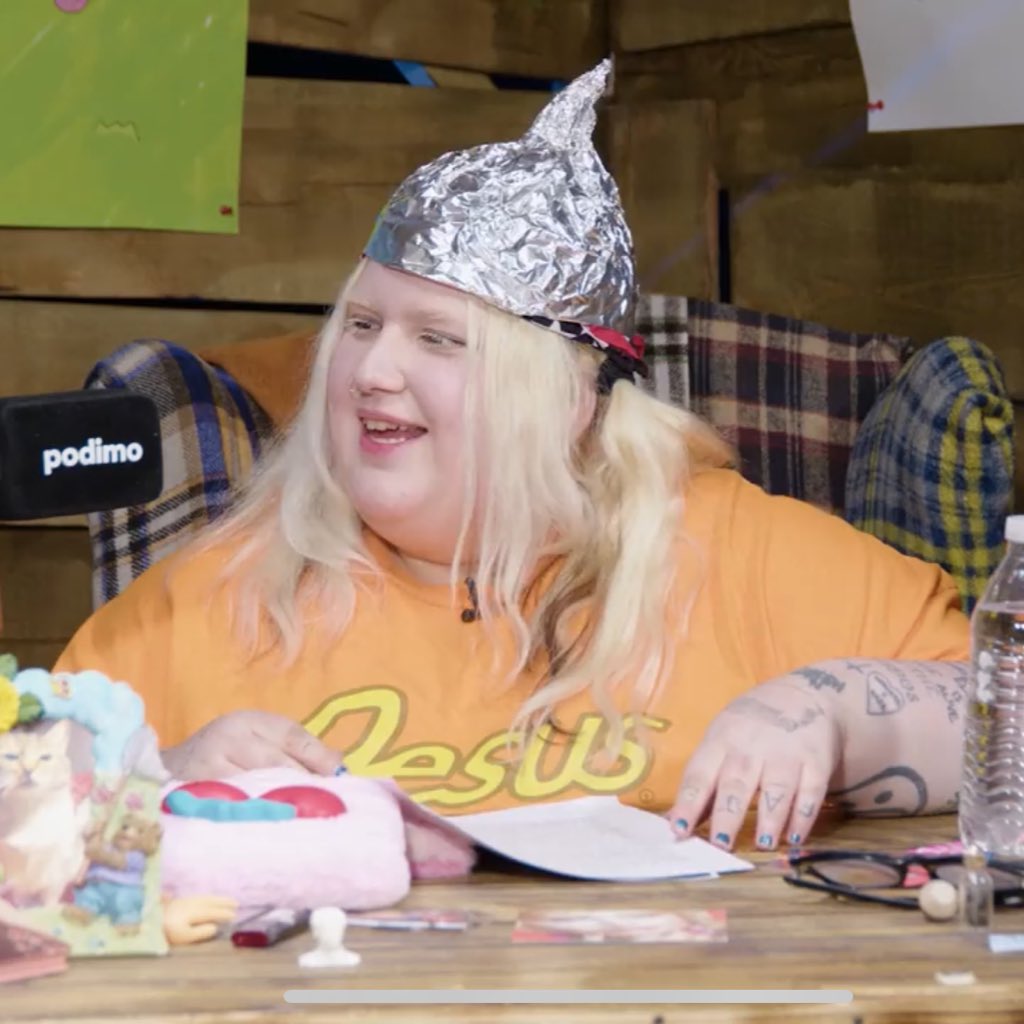 una plática normal entre acuario y piscis