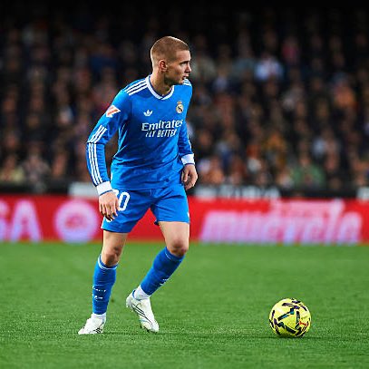 Dean Huijsen (fan) tweet media