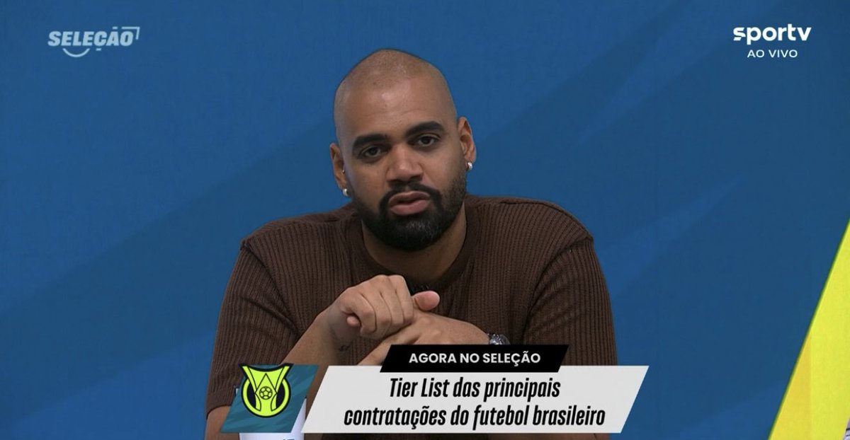 futebol_info's tweet photo. “Paquetá tem potencial para superar Arrascaeta como melhor jogador da América do Sul na temporada. Ele não é mágico como o Arrascaeta, mas, em termos de potencial, pode vir a ser o melhor da América do Sul.”

🎙️ Pedro Moreno, no Sportv.
📸 Adriano Fontes/CRF | Reprodução/Sportv https://t.co/R5y5PC8s3a