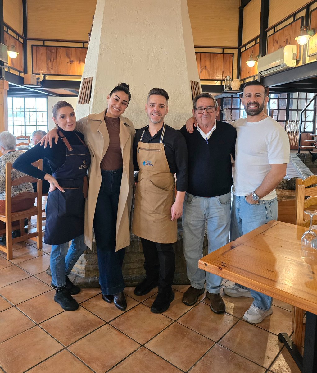 Cuando la comida se cruza con buena energía pasan cosas bonitas 📷 Gracias por la visita.