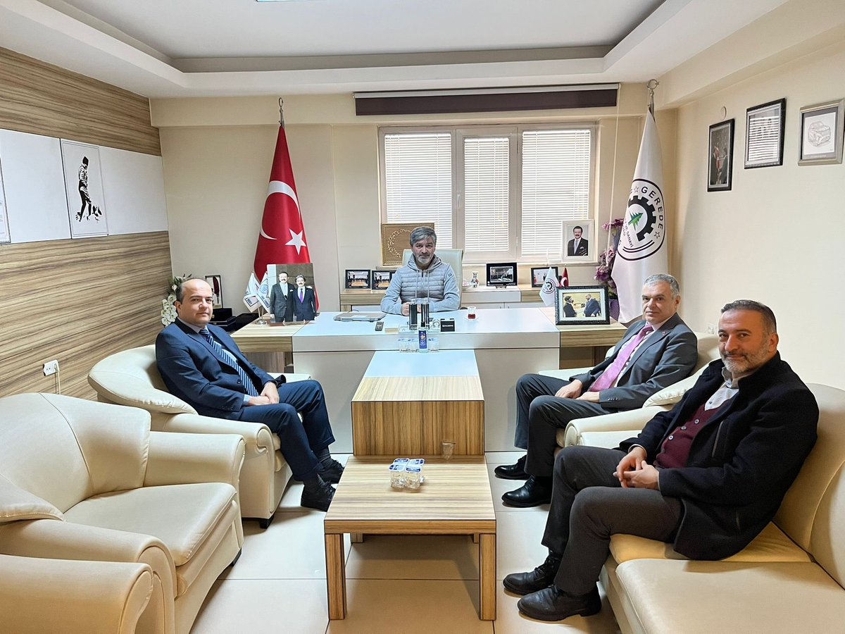 Sanayi ve Teknoloji Bakanlığı Başmüfettişi Fatih Çelik ile Sanayi ve Teknoloji İl Müdürlüğü İl Müdürü Okan Şahin, Odamızı ziyaret etti.