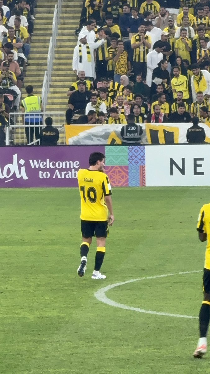 Olpaz90's tweet photo. أعلم من هو لاعبي!
🐐💛💛💛💛💛💛💛💛💛💛
@HoussemAouar https://t.co/ZJDqVLy9pc