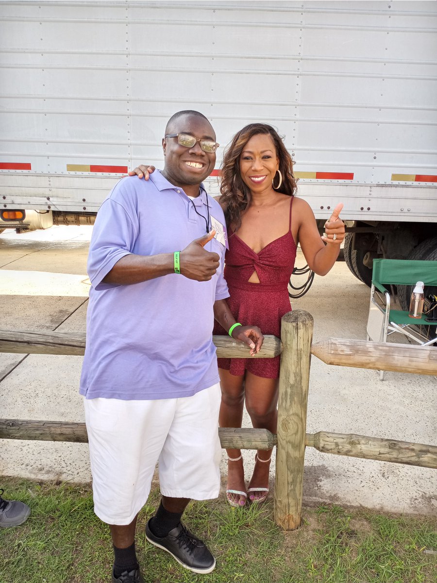 Musicforeveryone912 tweet media