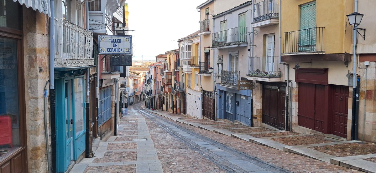 Pucenatu tweet media