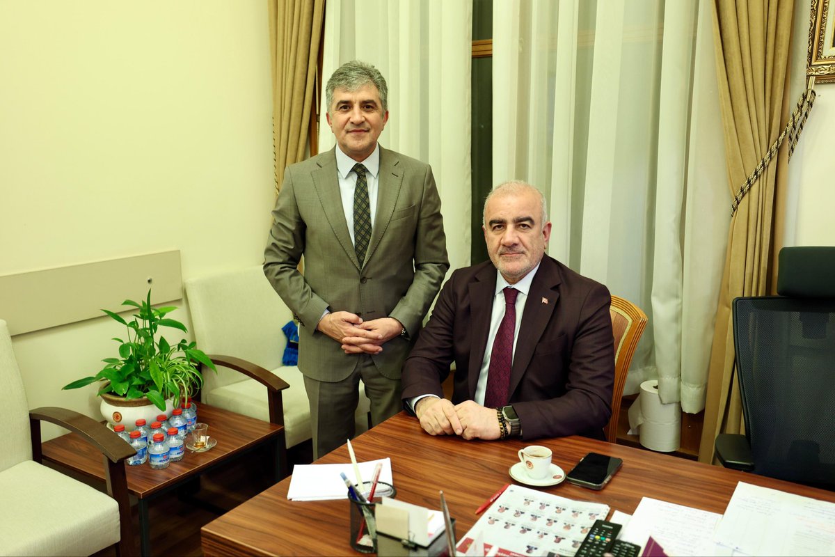 📍TBMM 

Türkiye Büyük Millet Meclisi Bakanlık Birim Koordinatörü Sn. Köksal Kars’ı makamında ziyaret ettik. 

İlgisi ve misafirperverliği için teşekkür ediyorum. 

<a href="/KoksalKars/">Köksal Kars</a> <a href="/TBMMresmi/">TBMM</a>