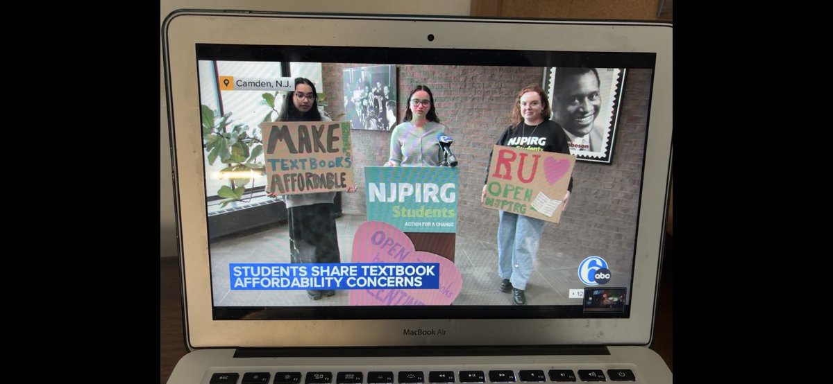 Students at <a href="/Rutgers_Camden/">Rutgers–Camden</a> hosted a press conference at the <a href="/RULibraries/">Rutgers University Libraries</a> releasing the new report on the high cost of textbooks! They got covered on the local ABC6 news station for this awesome work 👏👏👏