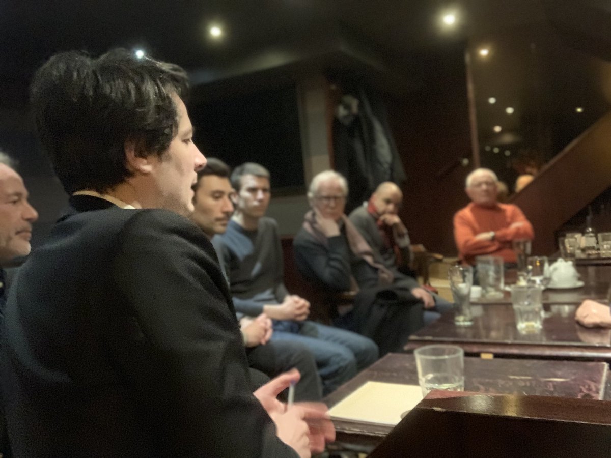 Échanges riches et engagés hier  soir autour de <a href="/FeldeV/">Félix de Vidas</a> , futur maire de #paris14 , dans le cadre de la campagne <a href="/pybournazel/">PierreYves Bournazel</a> . Idées, terrain et énergie collective pour Paris. La dynamique est là. 💪🗳️
