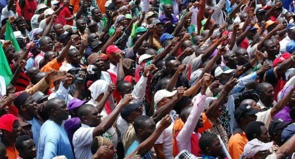 BiaPulse's tweet image. Feb 24: Mother of All Protests

1 million Nigerians to shut Abuja down.
Demand

Mandatory real-time transmission DIRECT to INEC IReV portal from every polling unit.

No excuses. No hybrids.
#Feb24 #MandatoryIReV