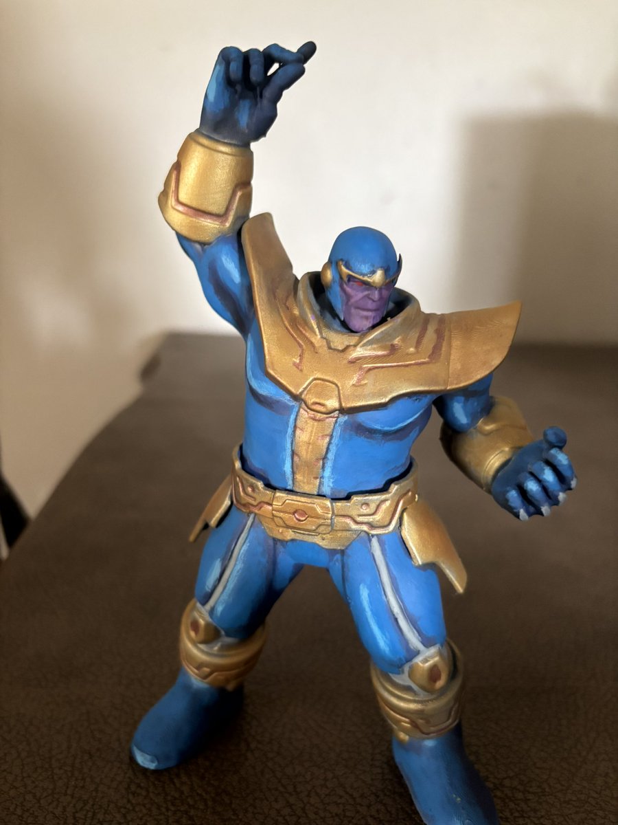 Finished a commission recently, my first time painting a large statue, I like how it came out. #thanos #painting