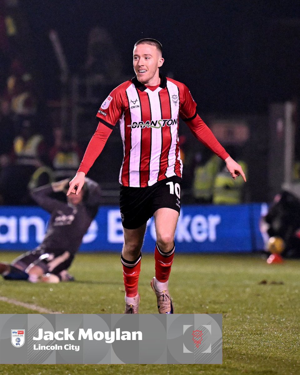 Sky Bet League One tweet media