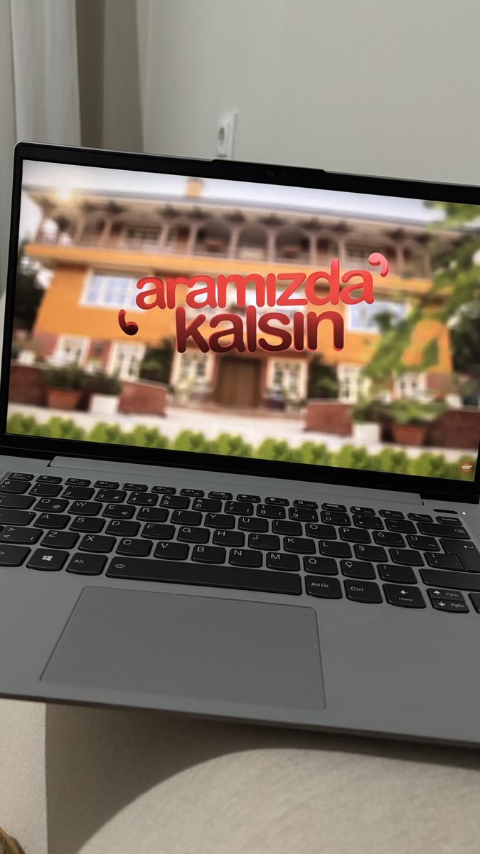 kbrakbbs's tweet photo. Ben maalesefki eski dizileri izleme bağımlısıyım 😌 https://t.co/HgvdP927tV