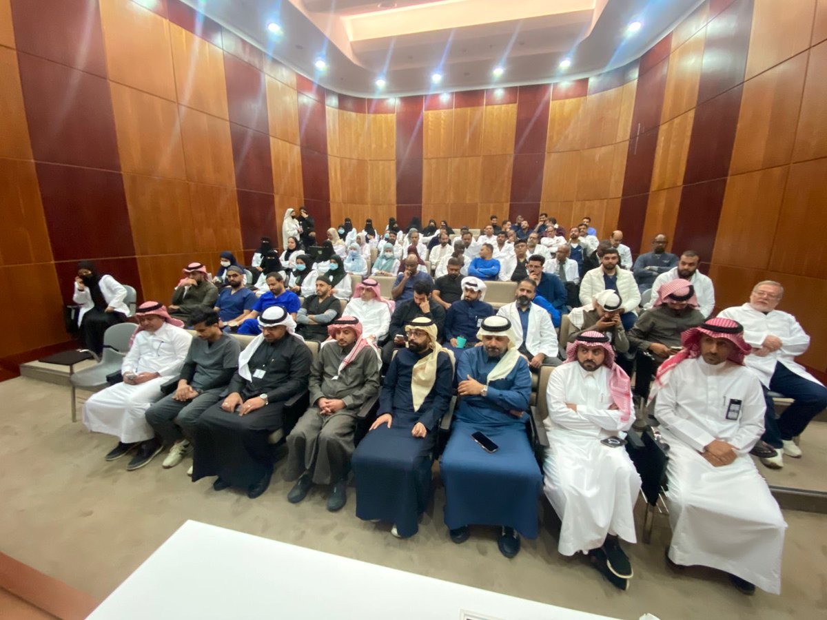 كلية طب الأسنان - جامعة الملك خالد tweet media