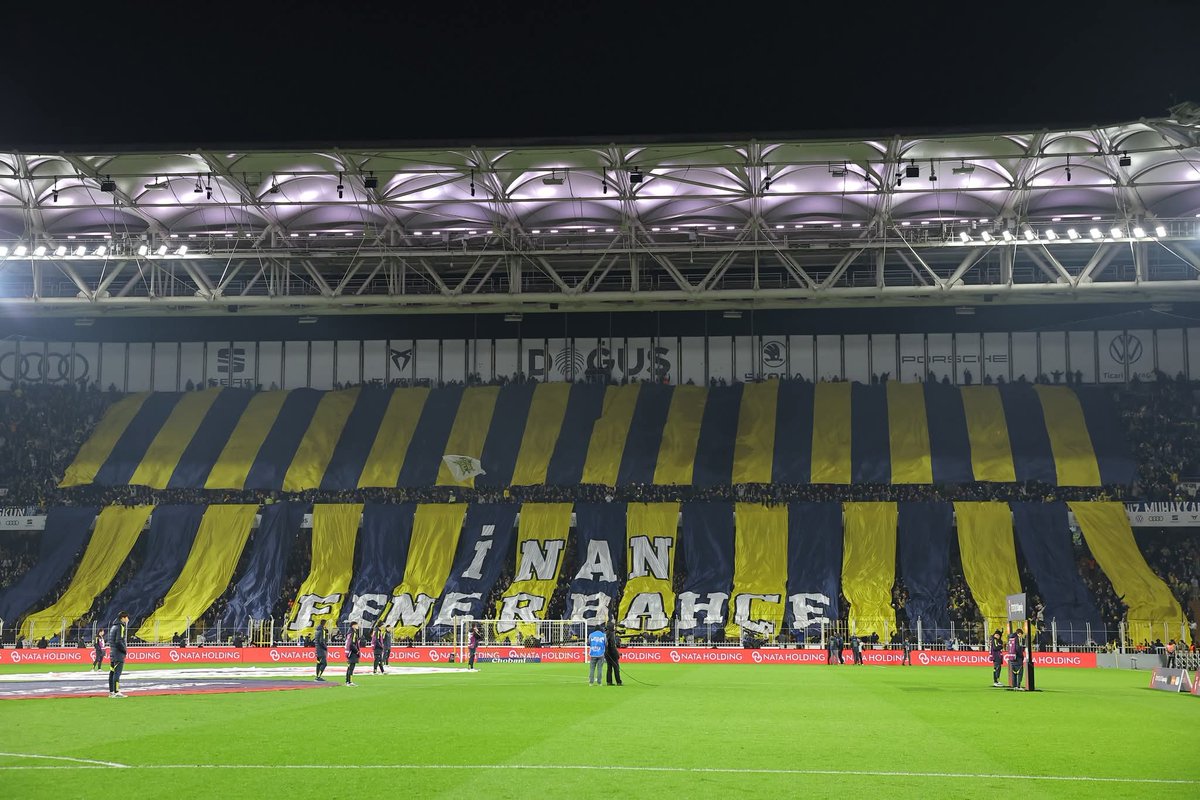Hep Beraber! 

#İnanFenerbahçe