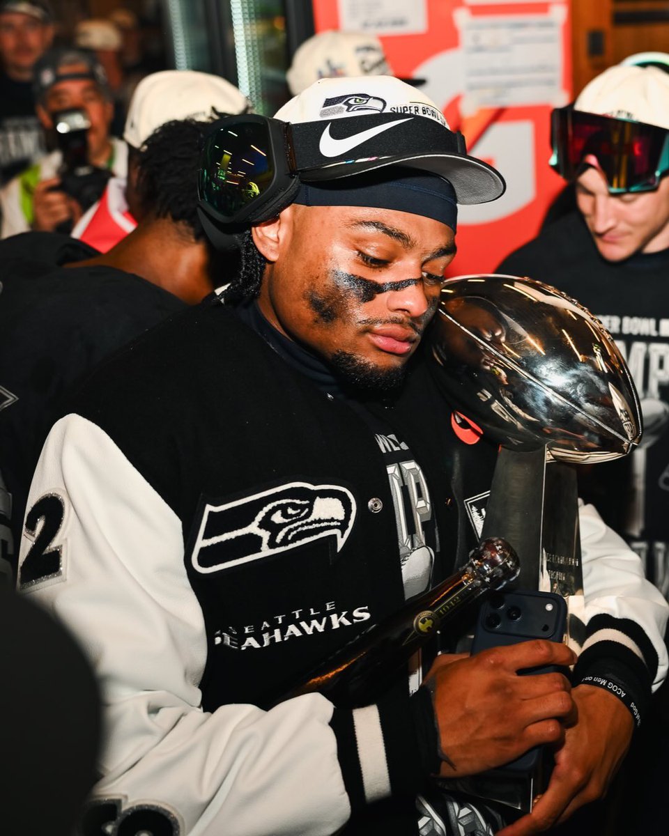 JRod/Ant-Man Fan Club ⚾️🏀 tweet media