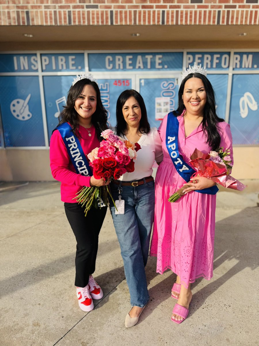 V.Ocañas tweet media