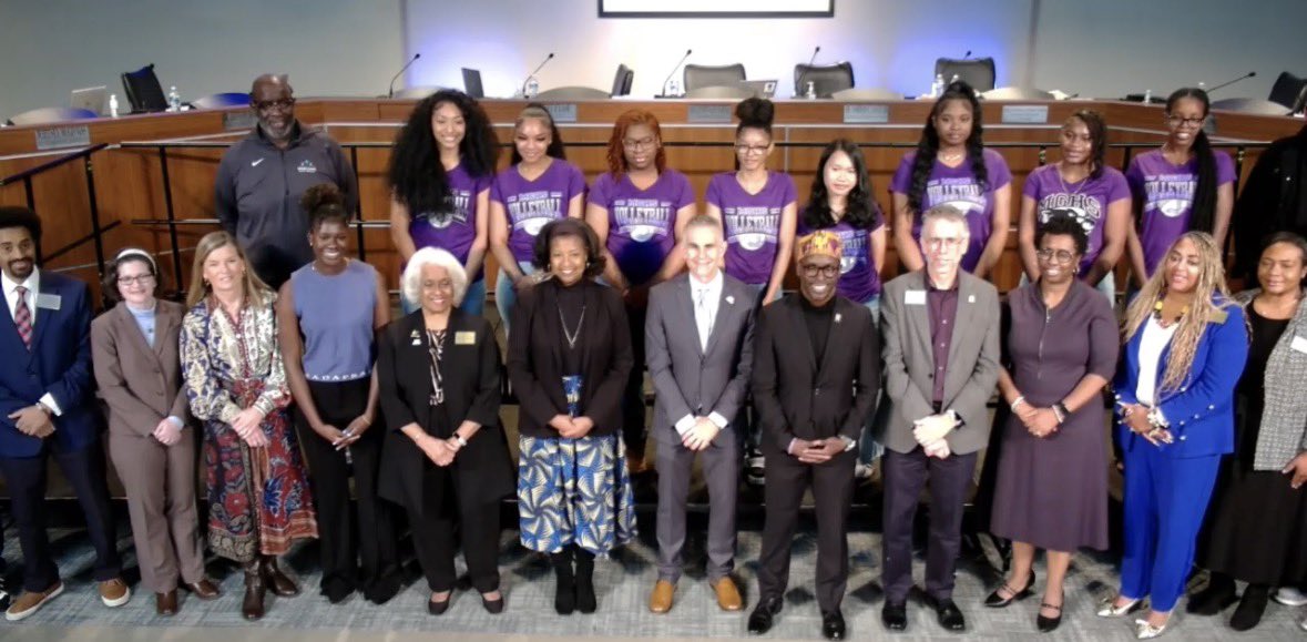 JenniferAGates's tweet photo. So many highlights @DeKalbSchools So much #studentvoice, #studentchoice &amp; #studentcelebration @COSDeKalbCounty @DrNormanCSauce3 @DrTWeaver #Access #Opportunity #ForwardTogether https://t.co/mRtgO1Scby