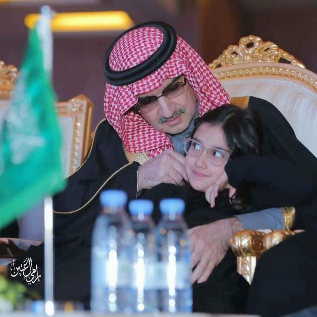 Al_Mutairi_l0's tweet photo. جـــــاهزين  الان 🎉👇

بعد الفجر سحب على 10,000 الف ريال 💸

بدون شروط فقط تابعني+ رتويت واكتب تم💰🔥
#الاتحاد_الغرافه https://t.co/u40rLL24PR