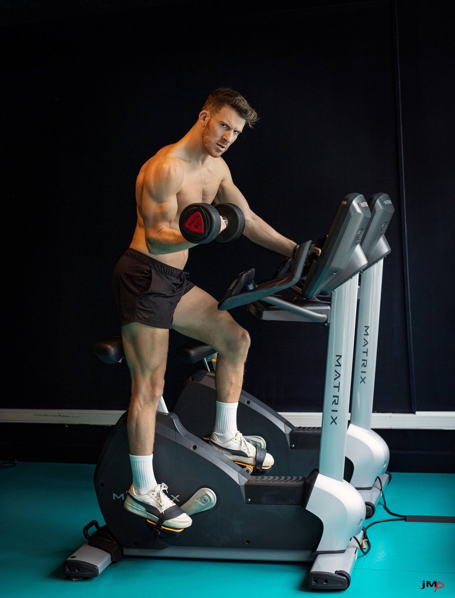 Jérôme M - picture by jMp tweet media