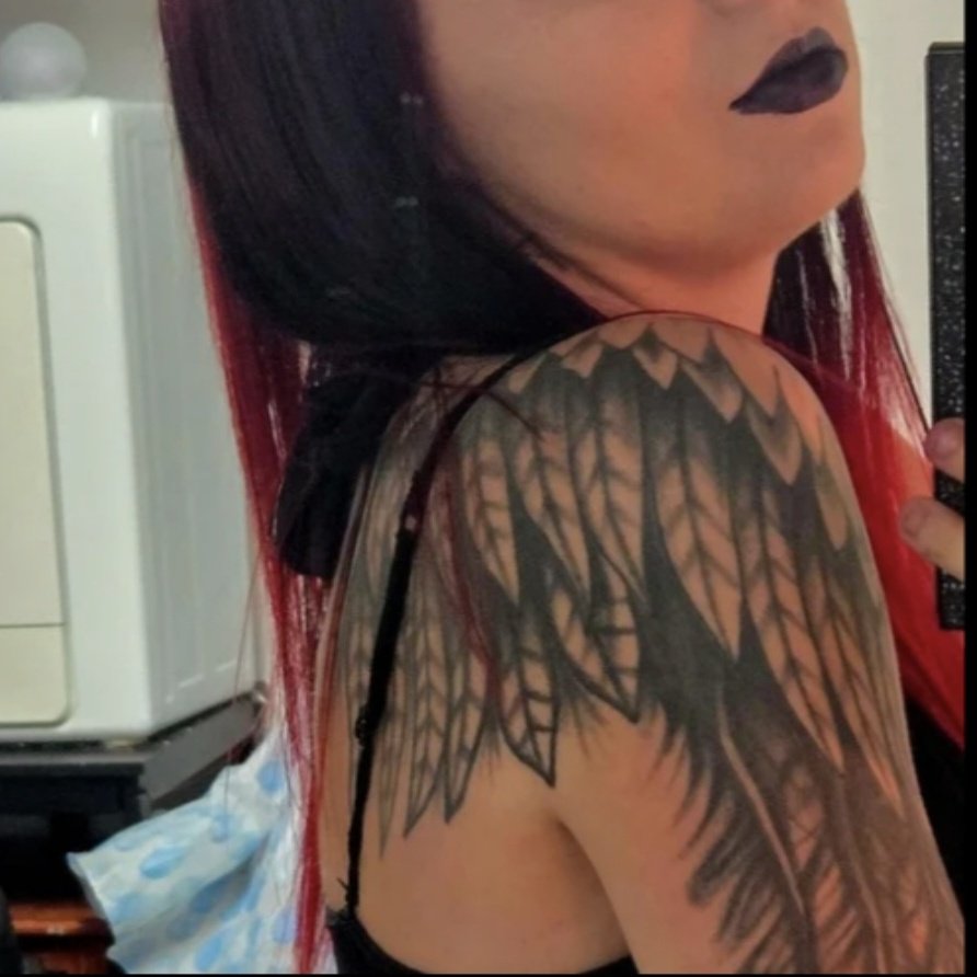 𝔖ᴏ𝔉iirล 𓂀⧽ tweet media