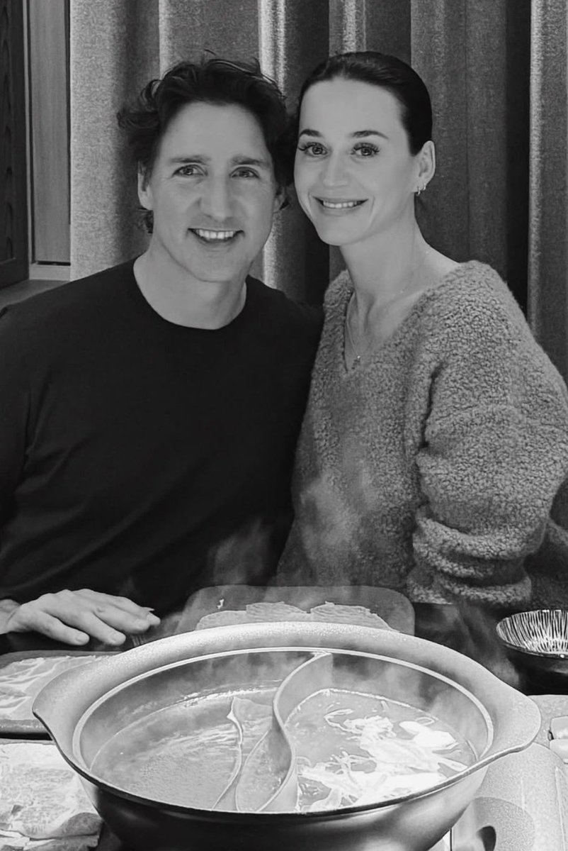 katydailybrasil's tweet image. Novas fotos de Katy Perry ao lado do seu namorado Justin Trudeau, publicadas pela cantora em seu Instagram.