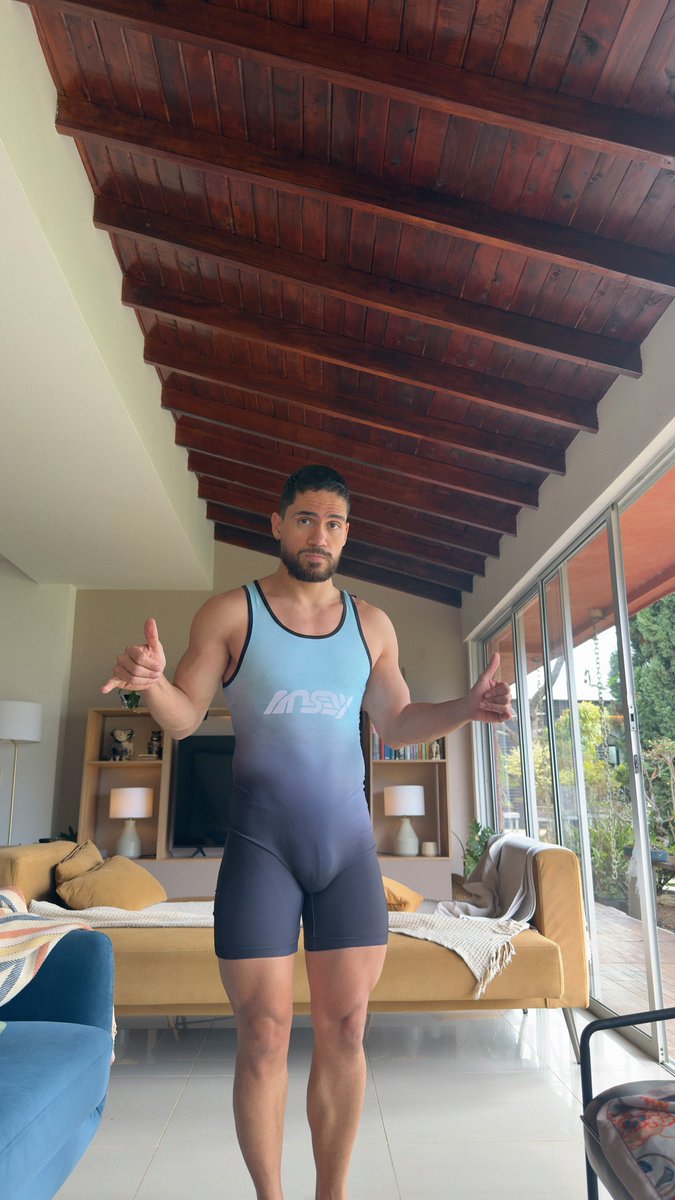 tom serge tweet media