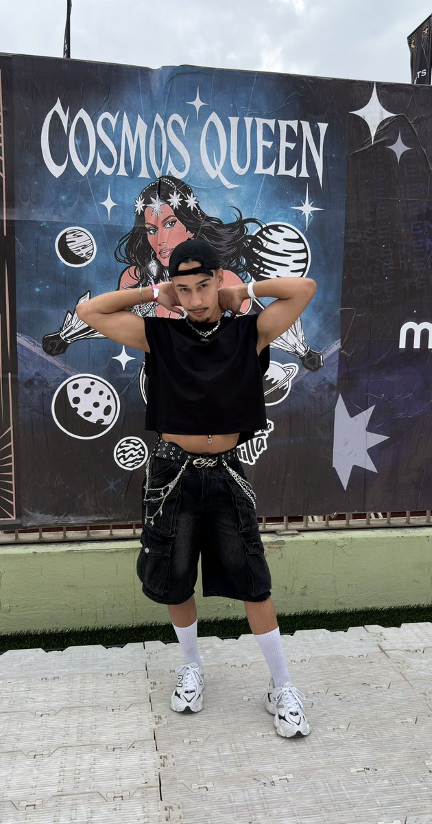 fui ver o tanto que essa anitta ensaia, e se isso foi o ensaio, imagina o show…