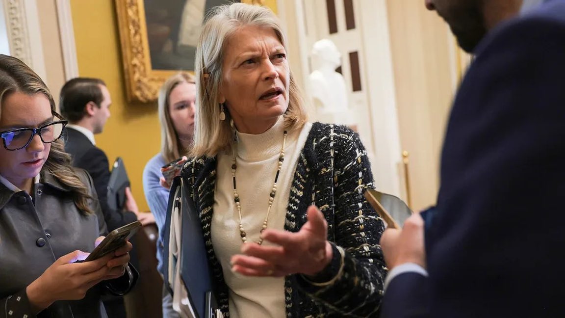 WellsJorda89710's tweet image. 🚨BREAKING: Alaska “Republican” Lisa Murkowski just stabbed election integrity in the back — she REFUSES to support the SAVE Act and is begging her colleagues to do the same!🚨

This woman is a straight-up Democrat in RINO clothing. She's ONLY still in office because of Alaska's…