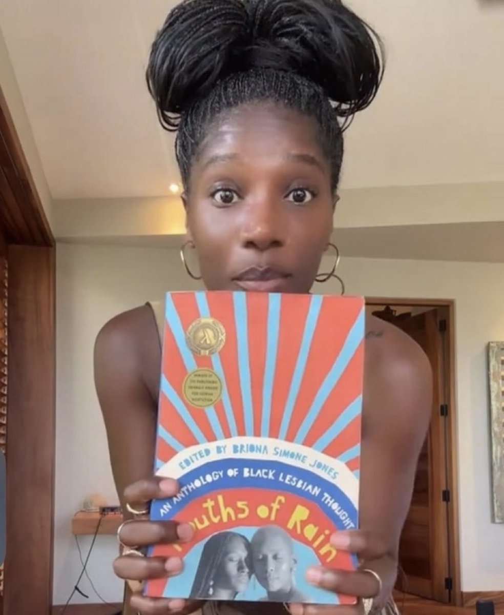 KW33NSOHI9H's tweet image. Finally,  representation for BLACK Lesbians that’s familiar &amp;gt;&amp;gt;&amp;gt;&amp;gt;&amp;gt;