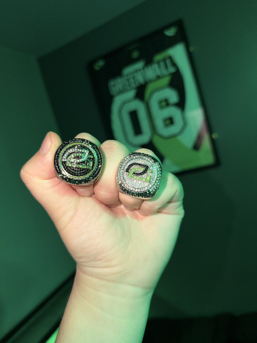 AyeSlimm_'s tweet photo. Came in last night https://t.co/oHUaaesVz7