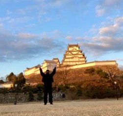 max8525's tweet image. 36歩 🍾