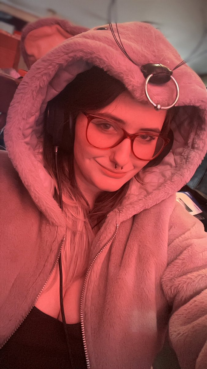 💥『 TrashyRat』🐀 tweet media