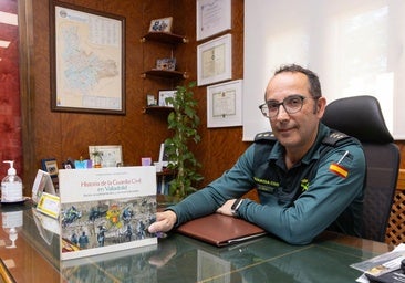 Hoy el Consejo de Ministros ha decretado el ascenso a General de Brigada del coronel Andrés Manuel Velarde Tazón.
Queremos felicitar a quien ha sabido dar un giro de 180 grados en la relación con las asociaciones profesionales, escuchando, y solventando muchos problemas.