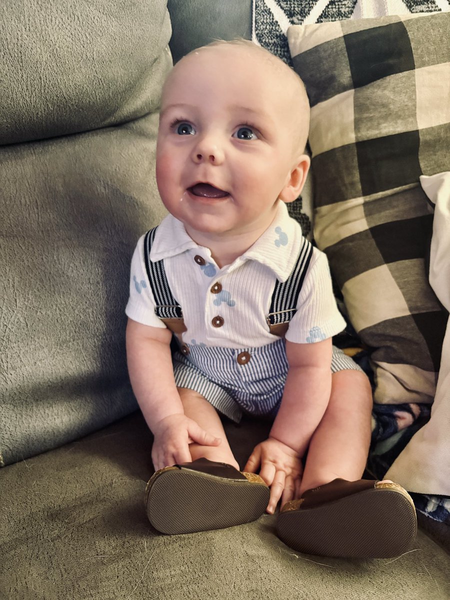 _MurderousMinds's tweet photo. Baby Boy Update 🩵

We are almost 6 months!

@phokin_viking https://t.co/VyOAUGALgt