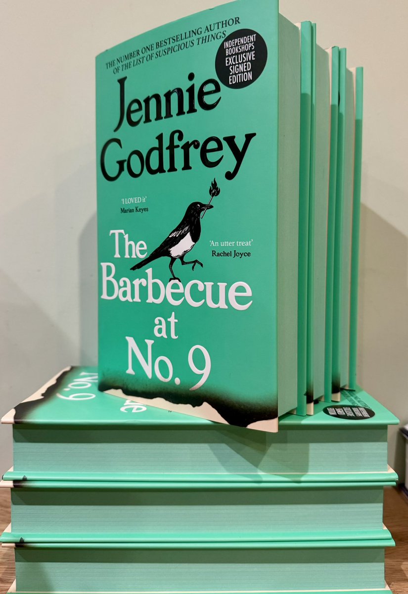 foxlanebooks's tweet photo. 💚 Exciting delivery today!
💚 Our #IndependentBookshop editions of The Barbecue at No.9 by Jennie Godfrey are here - #SIGNED with #SprayedEdges
💚 A sharp, warm and witty exploration of family, friendship and love
👉 https://t.co/UdpkRcpKom
#BookTwitter #JennieGodfey #IndieBookshop #SignedBooks #NewRelease #PreOrder #ReadersOfX #BooksOfX #BookLovers