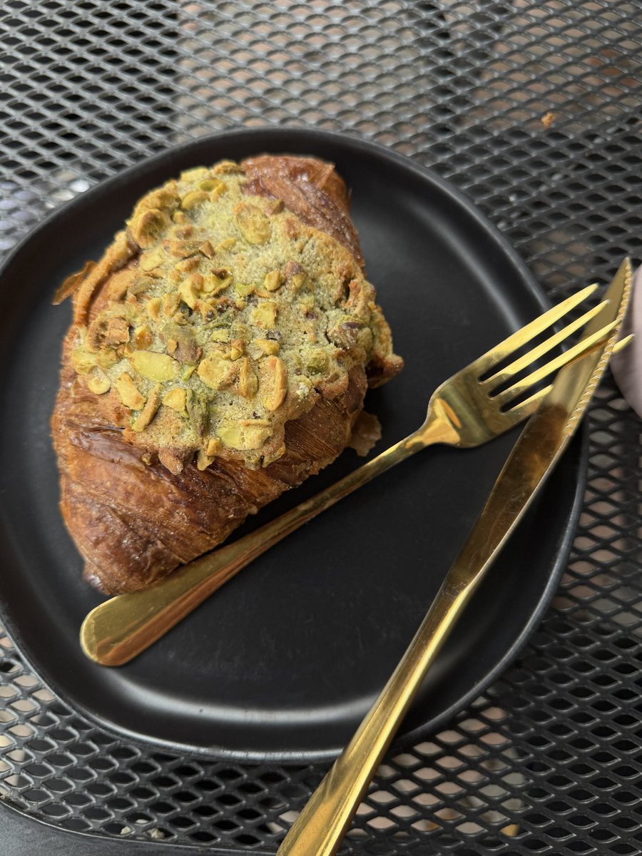 David Teran tweet media