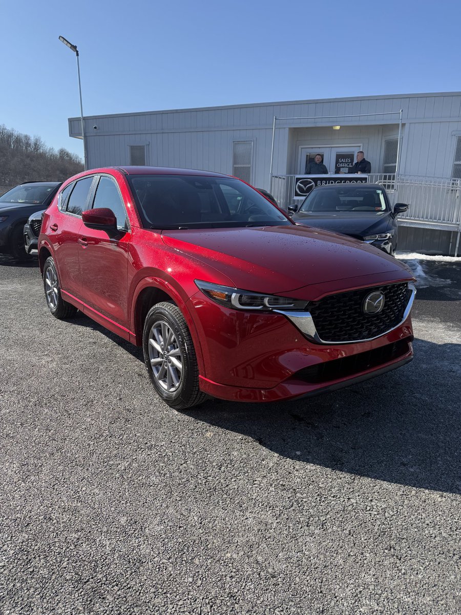 MazdaDealerWV's tweet photo. 🥳 Congratulations Steve on your CX-5 🎊
Welcome to the Bridgeport Mazda family 💙
Big thanks to Anna for making it happen 🤝
#bridgeportmazda #teamanna https://t.co/bqOZ2vxbff