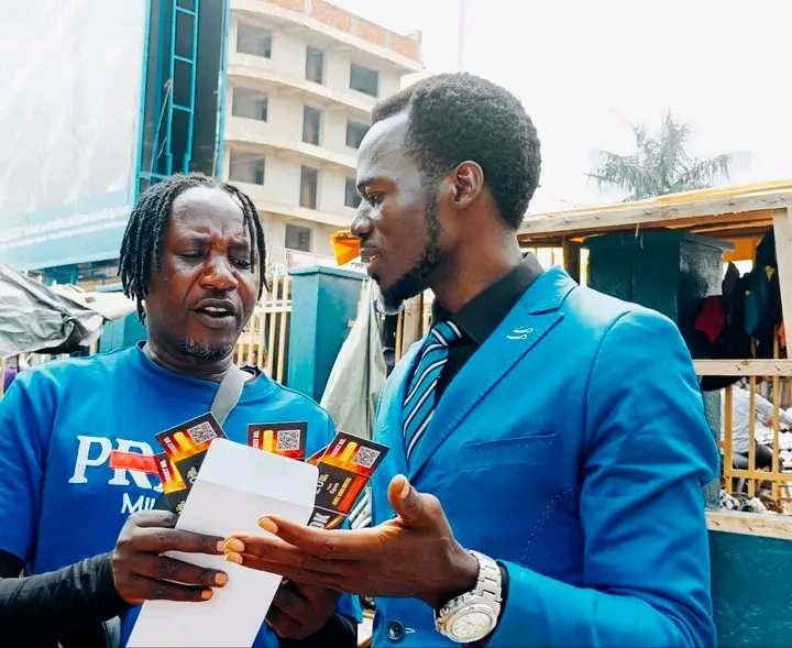 OgwalDanie24246's tweet photo. An inspiring story of The Mayor Elect, Bala Town Council,Northern Ug's Music star rises in2 leadership, Hon Prof Maros! It's true that you can climb the ladder if you maintain discipline and humility in your career/service it takes you far! Good luck to the comrade 🙌 #Congs https://t.co/CLSMRIPFbx