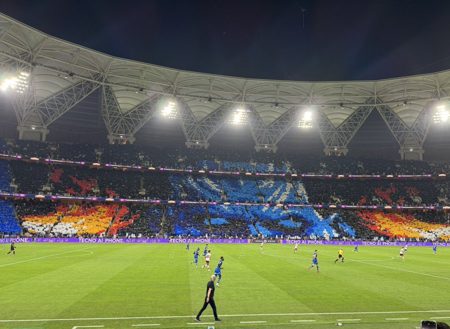 محتاجين ملعب كبير بدال طلعة الغاط وراح نعيد هيبة التيفو من جديد.