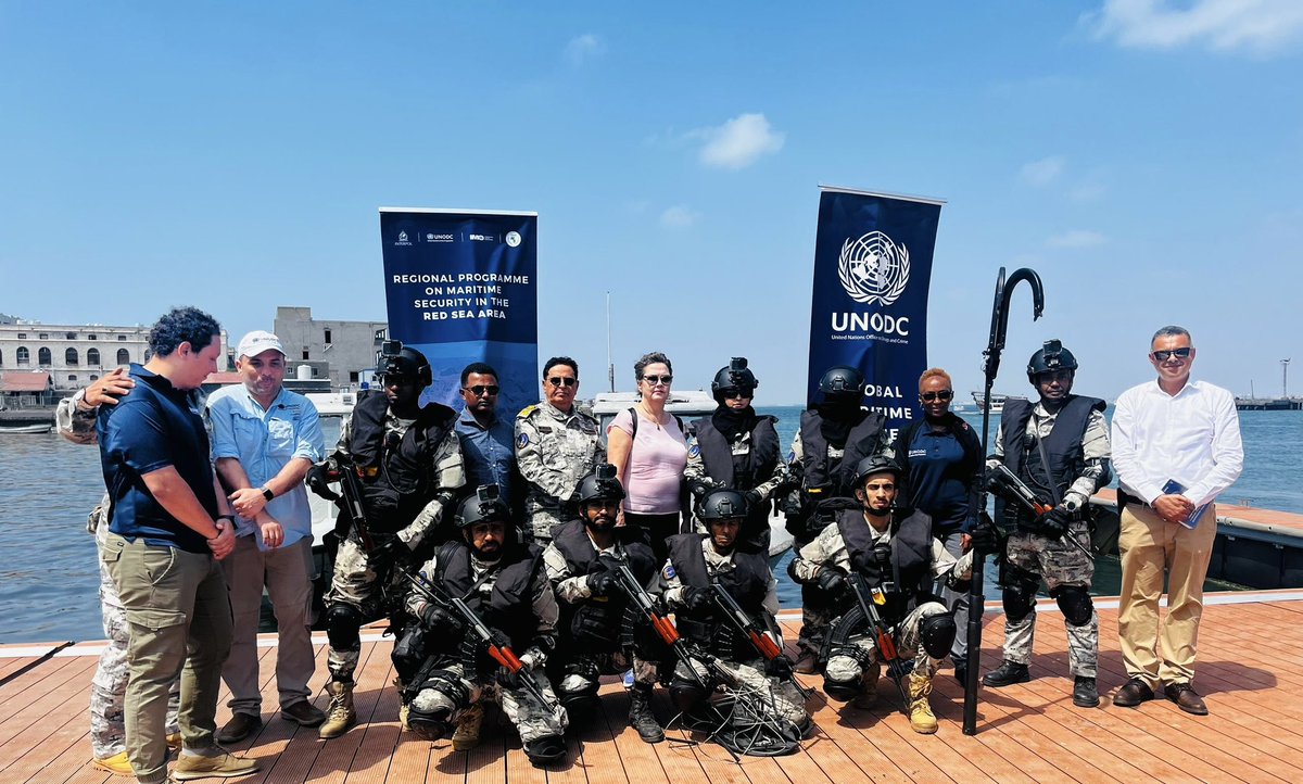 CristinaAlbert4's tweet photo. Yemen 🇾🇪 @UNODC @UNODC_MCP partnership: working w/ Coastguard2 increase maritime security by training&amp; equipping coastguard officials, scaling up Training &amp;Operations rooms &amp;inspecting, maintaining &amp;repairing patrol boats. 🙏 🙏 🇪🇺🇯🇵🇬🇧🇺🇸 @EUinYemen https://t.co/sJpeFkY3c0
