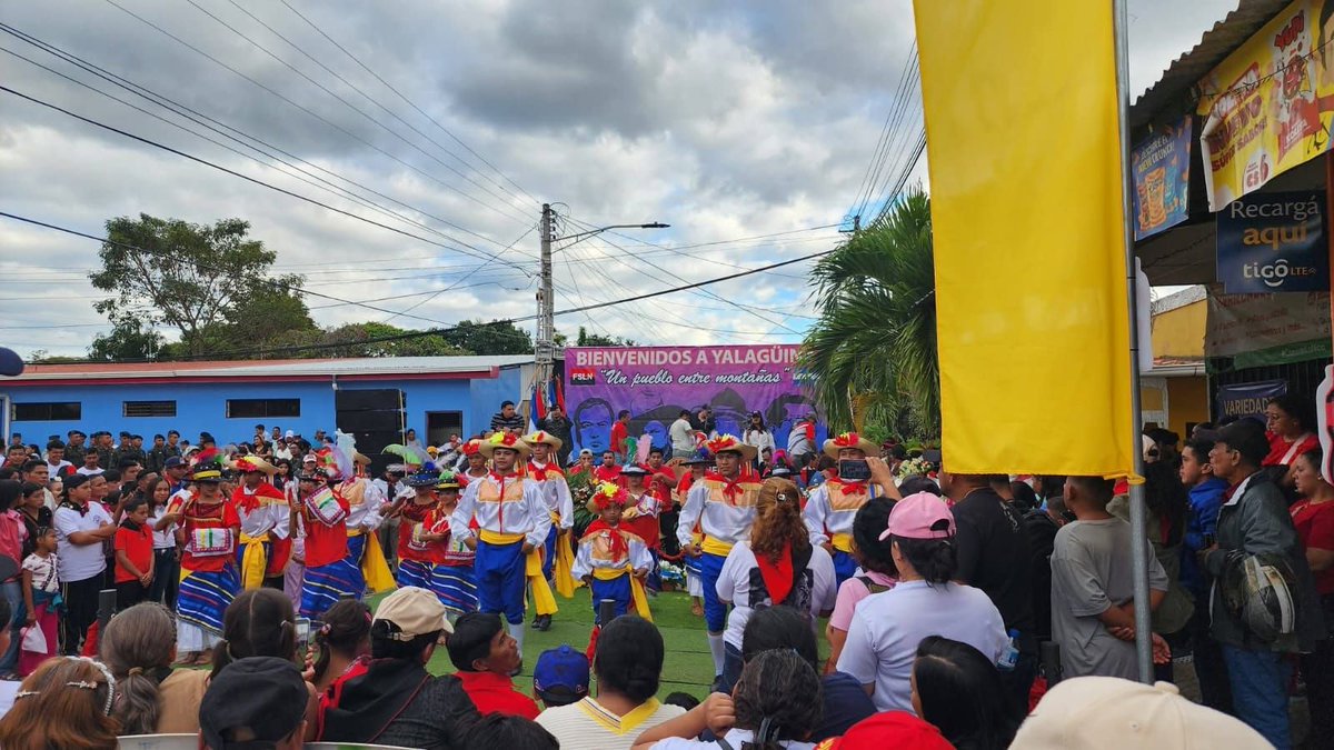 ✊🏻 Con mística revolucionaria y profundo compromiso patriótico, el pueblo de Madriz honró el 61 aniversario del Tránsito a la Inmortalidad del Coronel Santos López, Héroe Nacional y eslabón histórico entre el legado del General Sandino y el Frente Sandinista.♥️🖤🇳🇮