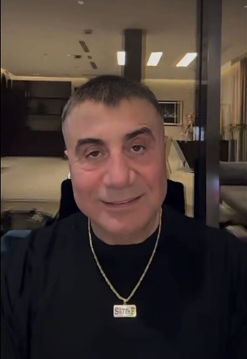 BİZ SEVDİK YÜREKTEN RABBİM KORUSUN KAHPELERDEN. REİS <a href="/sedat_peker/">Sedat Peker</a>