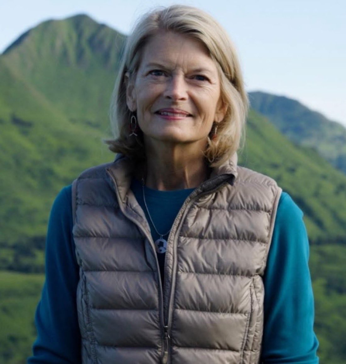 MAGAVoice's tweet image. THIS IS WHAT A RINO TRAITOR LOOKS LIKE. LISA MURKOWSKI NEEDS TO BE PRIMARIED